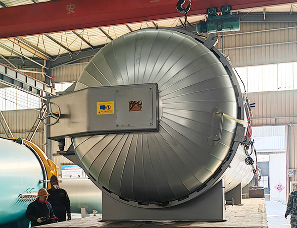 橡胶硫化设备电干烧硫化罐